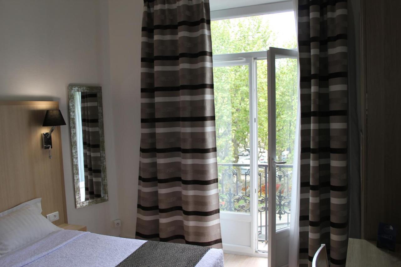 Hotel Univers Carpentras Eksteriør billede