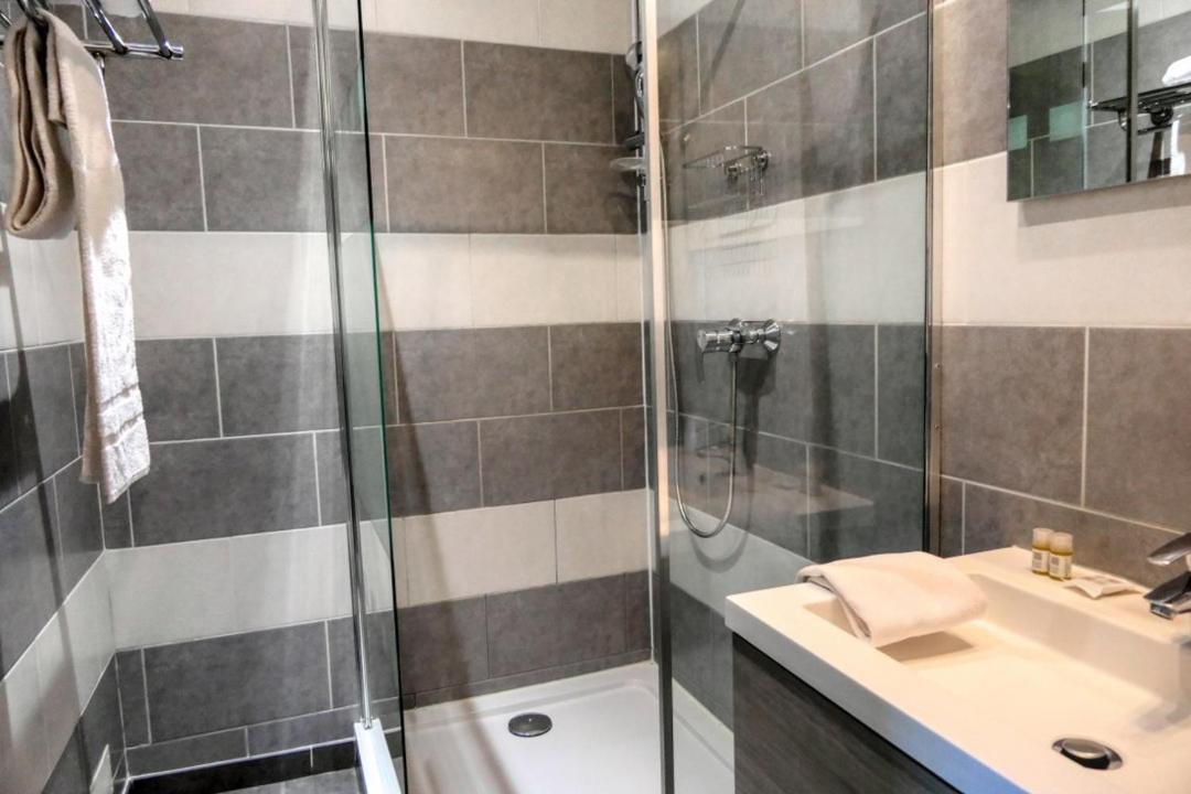 Hotel Univers Carpentras Eksteriør billede