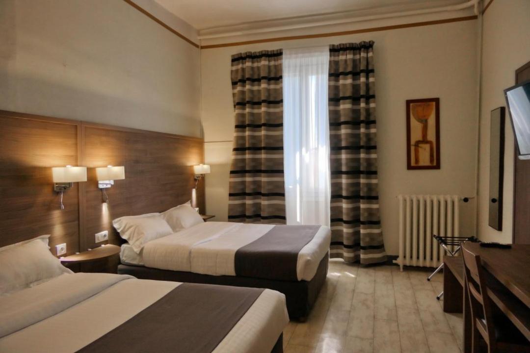 Hotel Univers Carpentras Eksteriør billede