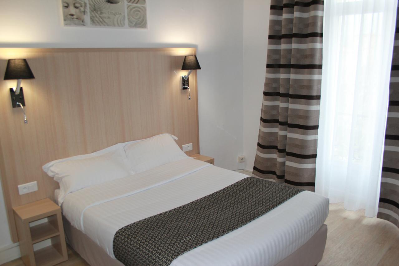 Hotel Univers Carpentras Eksteriør billede
